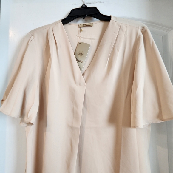 Timson Large cream blouse with tags - Picture 3 of 6